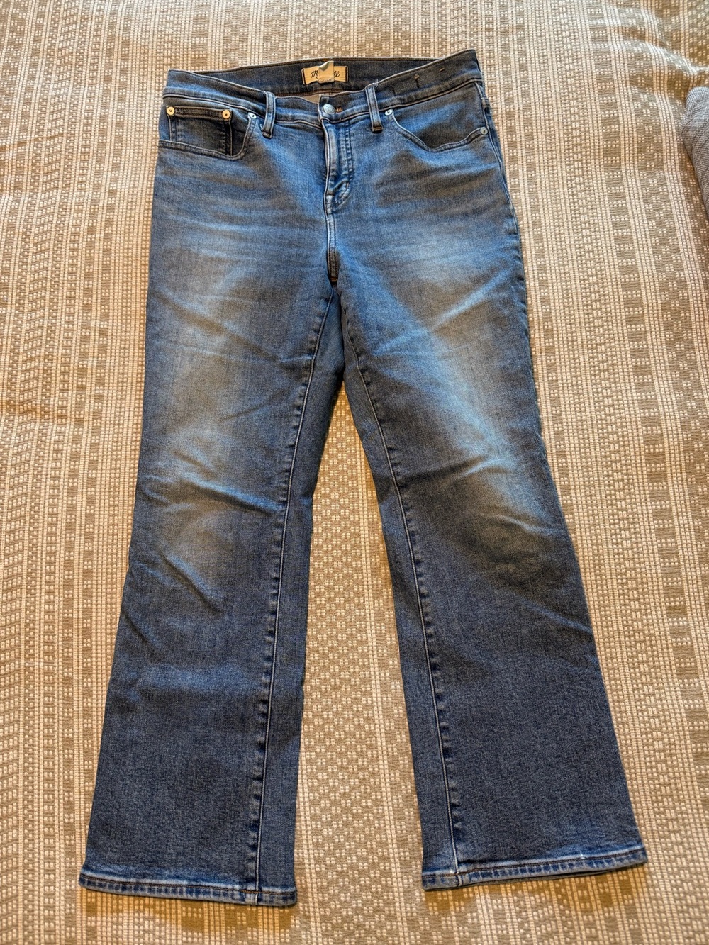 Madewell Medium/Light Blue Wash - Kick Out Crop Jean  - Size 29
